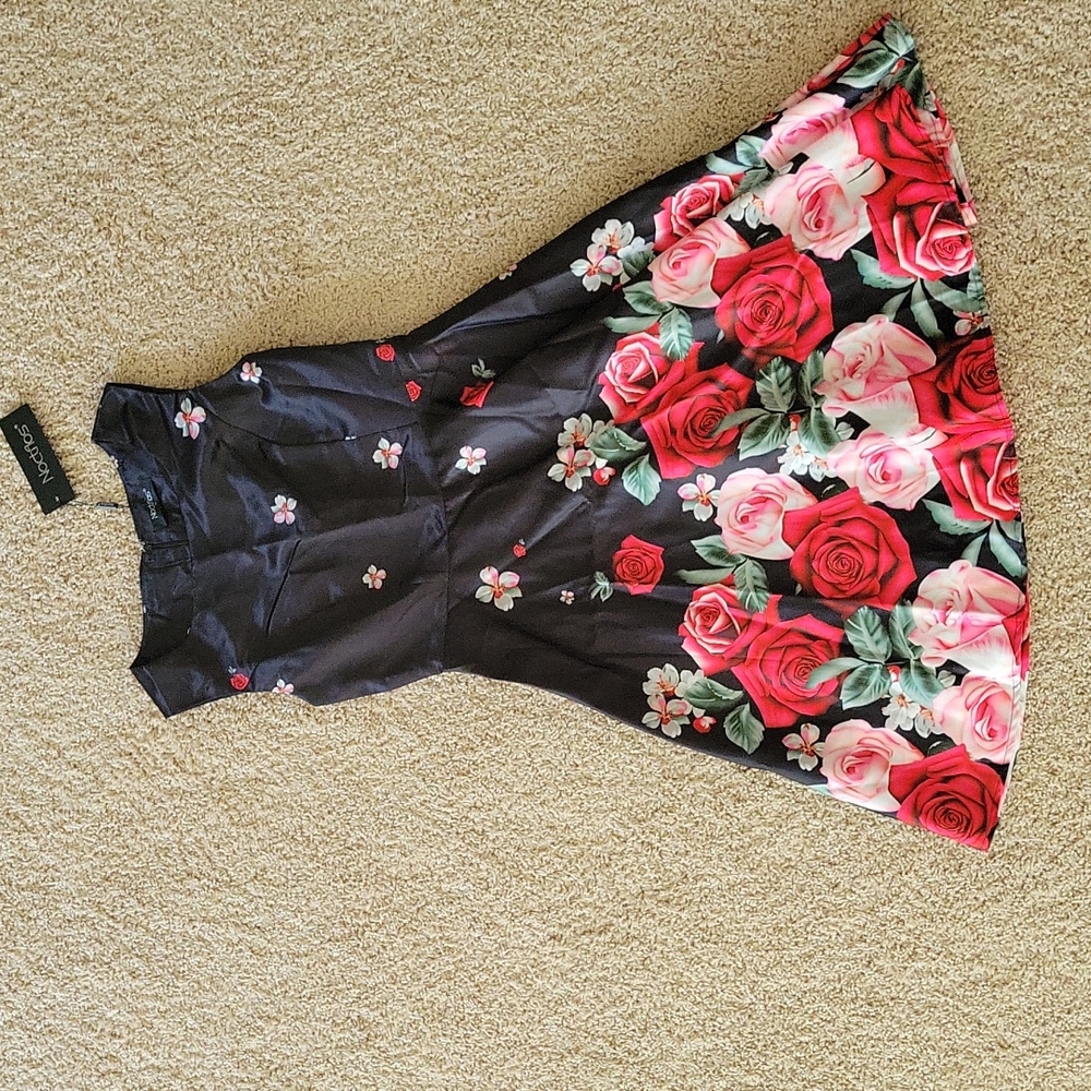 NWT Floral Cocktail Dress